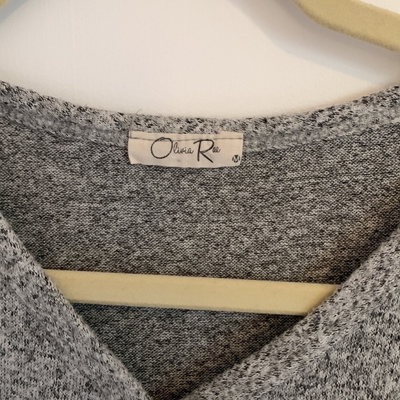 Olivia Rae top - Picture 3 of 4